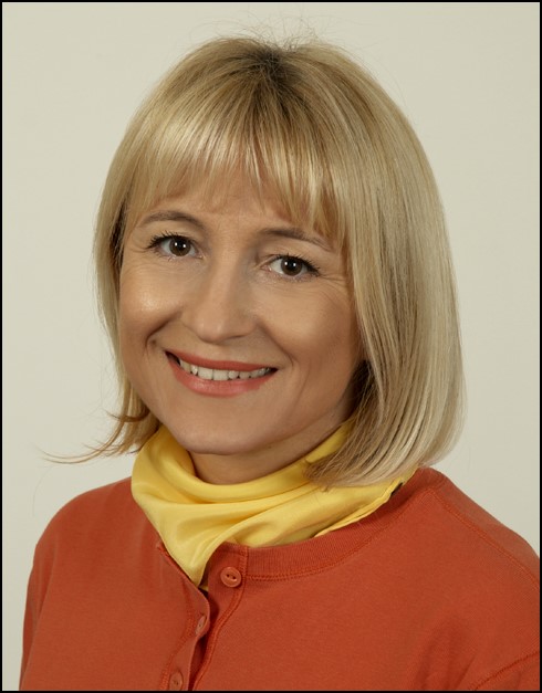 BIO Agnieszka Popiel
