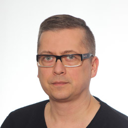 dr n. med. Marcin Charczyński