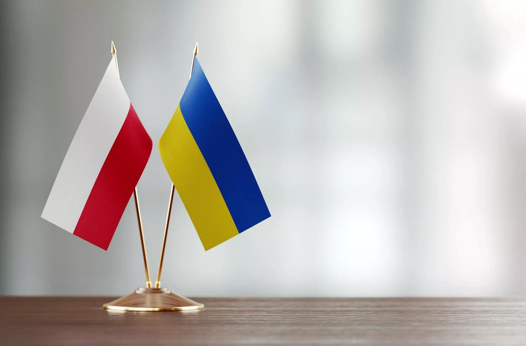 Co zrobić, aby Polska była gościnna dla osób przybyłych z Ukrainy? Rekomendacje ekspertek i ekspertów