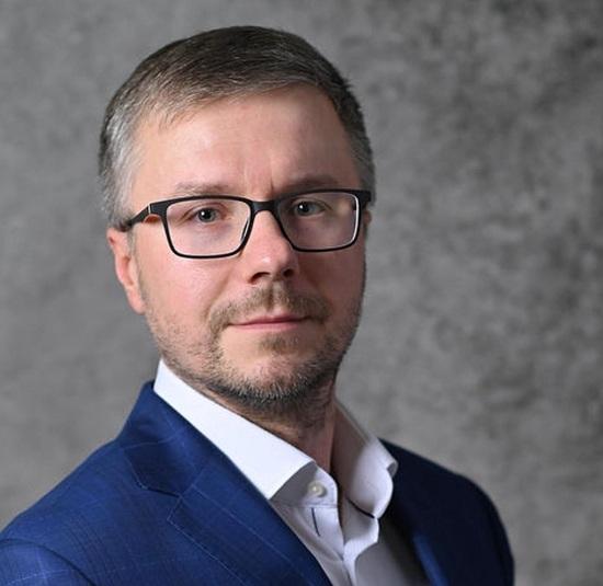 BIO Grzegorz Sobiecki
