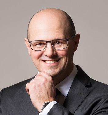 BIO Artur Pollak