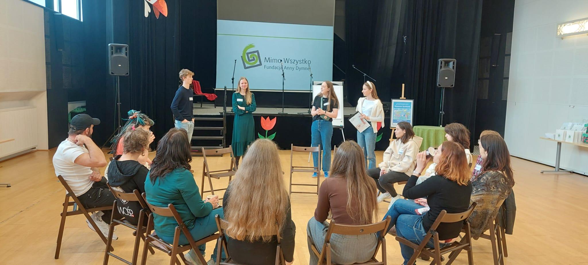 Warsztaty dla wolontariuszy Fundacji Anny Dymnej „Mimo Wszystko”, maj-czerwiec 2026, fot. materiały USWPS