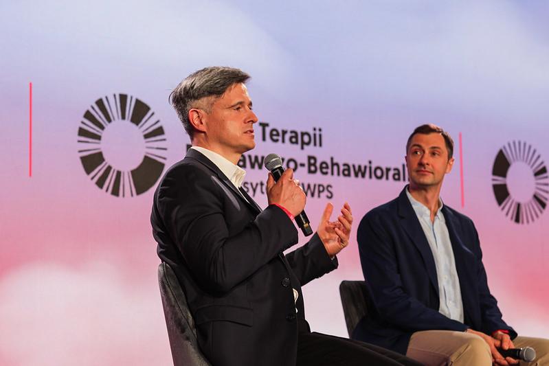Panel dotyczący bliskości i intymności – prof. Wojciech Kulesza; zdj. Impact CEE (Flickr)