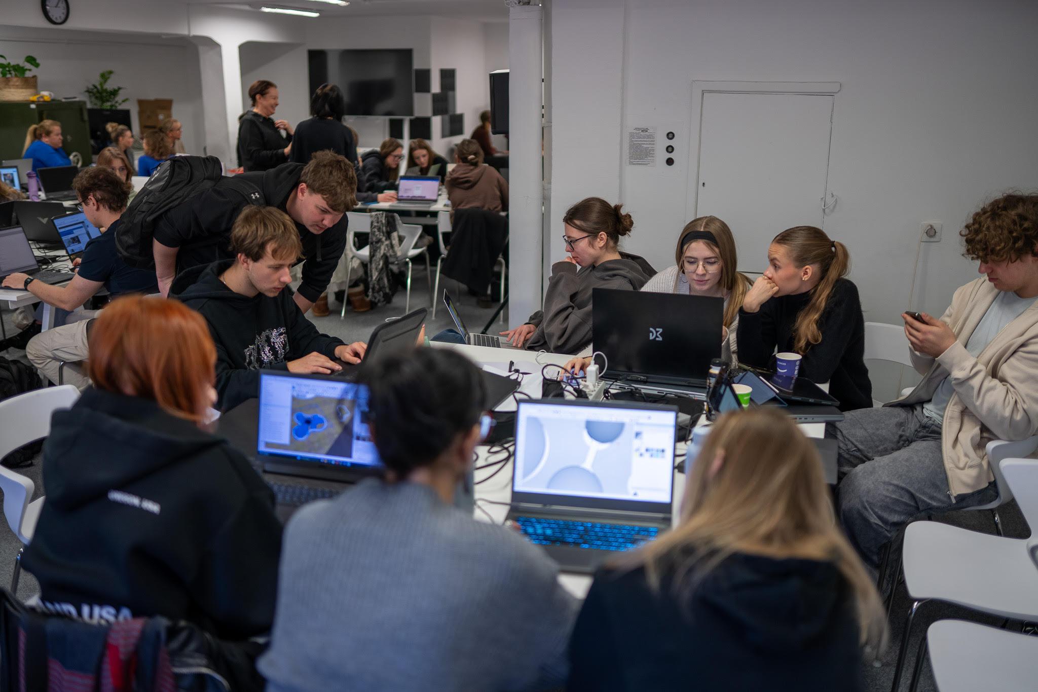 Nowa Przestrzeń – interdyscyplinarne warsztaty studenckie