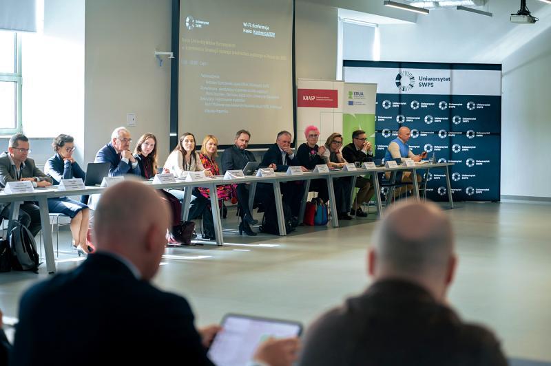 Eksperci omawiają wyzwania związane z rozwojem europejskich kierunków studiów