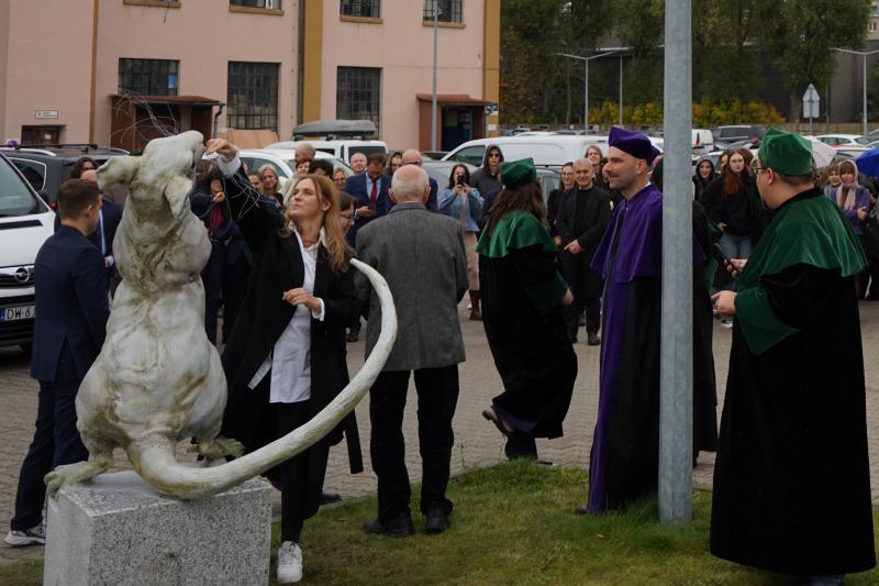 Odsłonięcie Pomnika Szczura Eksperymentalnego